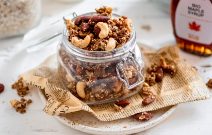 Fitness-Rezept: Knuspriges Müsli mit Nüssen und Quinoa