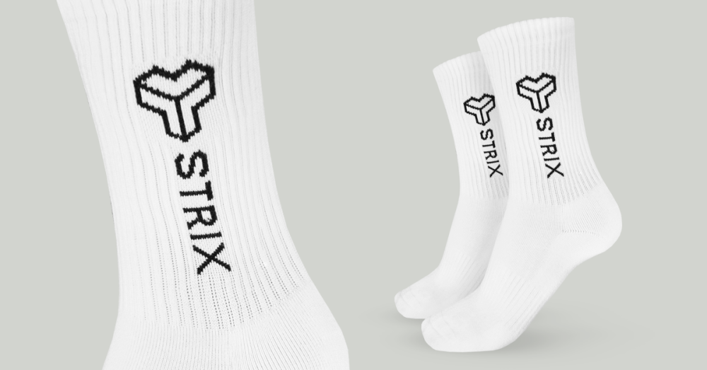 Essential Crew Socken in White - Strix