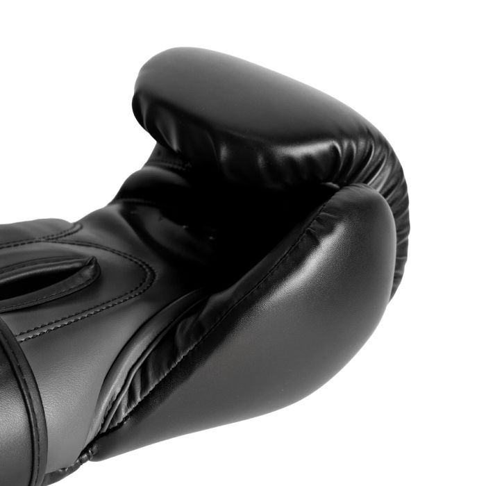 Boxhandschuhe Striker in Black - GymBeam 14 OZ