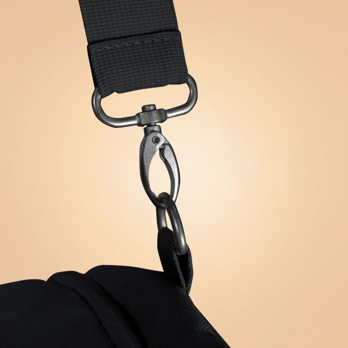 Sense Sporttasche in Black - BeastPink single_variant