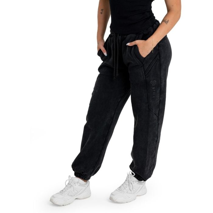 Jogginghose für Frauen in Washed Black - STRIX M