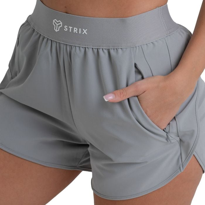 Shorts für Frauen ZOA in Smoke - STRIX M