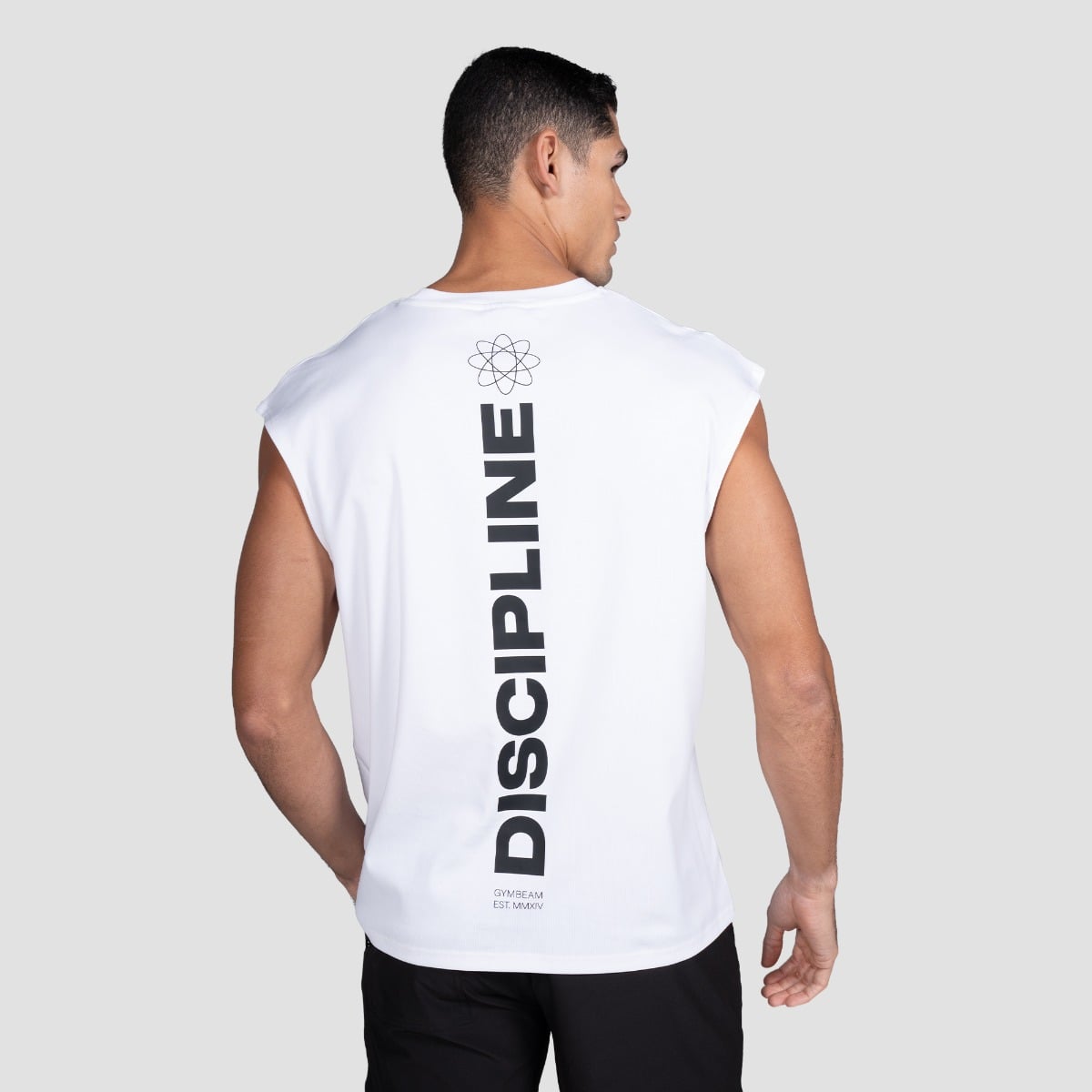 Discipline Tanktop in White - GymBeam