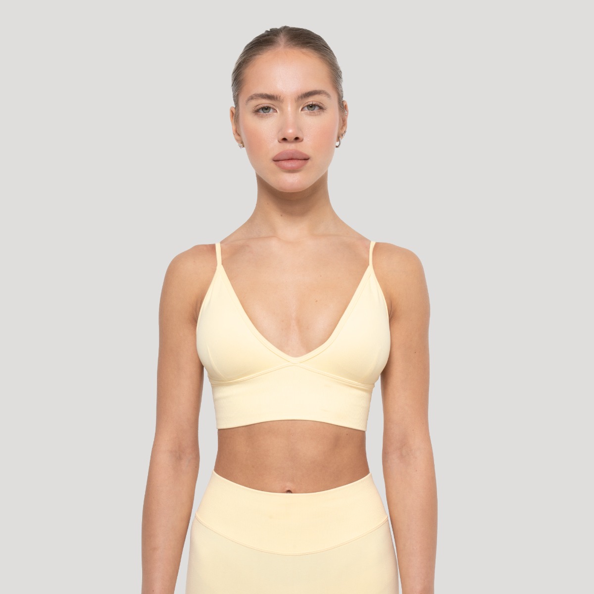 Luma Sport-BH in Butter Yellow - GymBeam