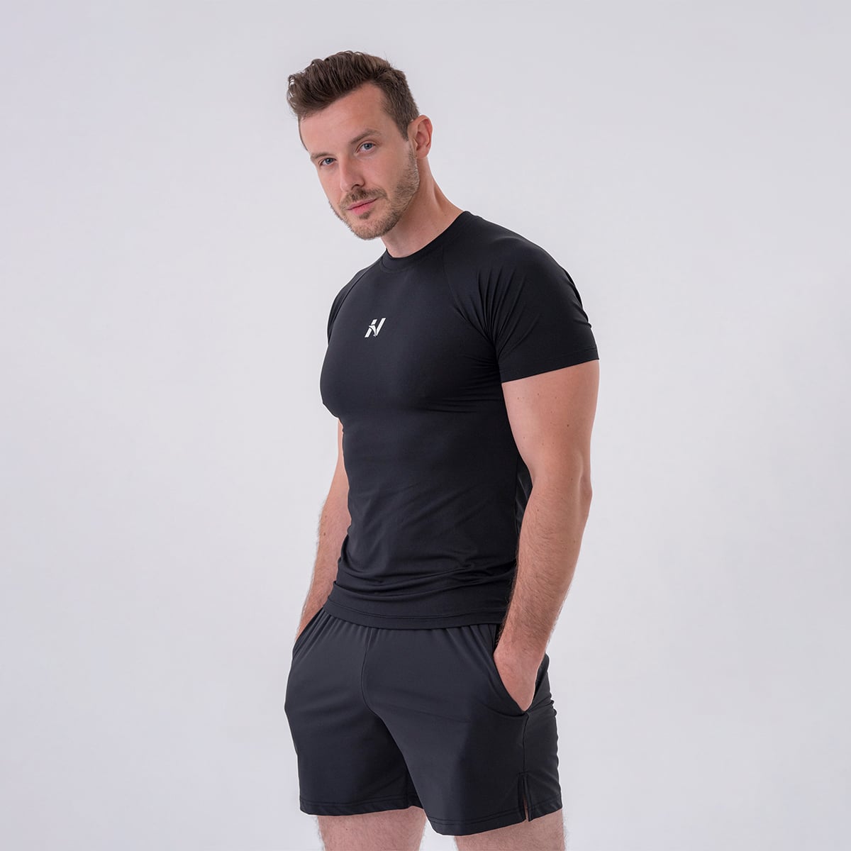 Men‘s T-shirt Slim-fit Black - NEBBIA