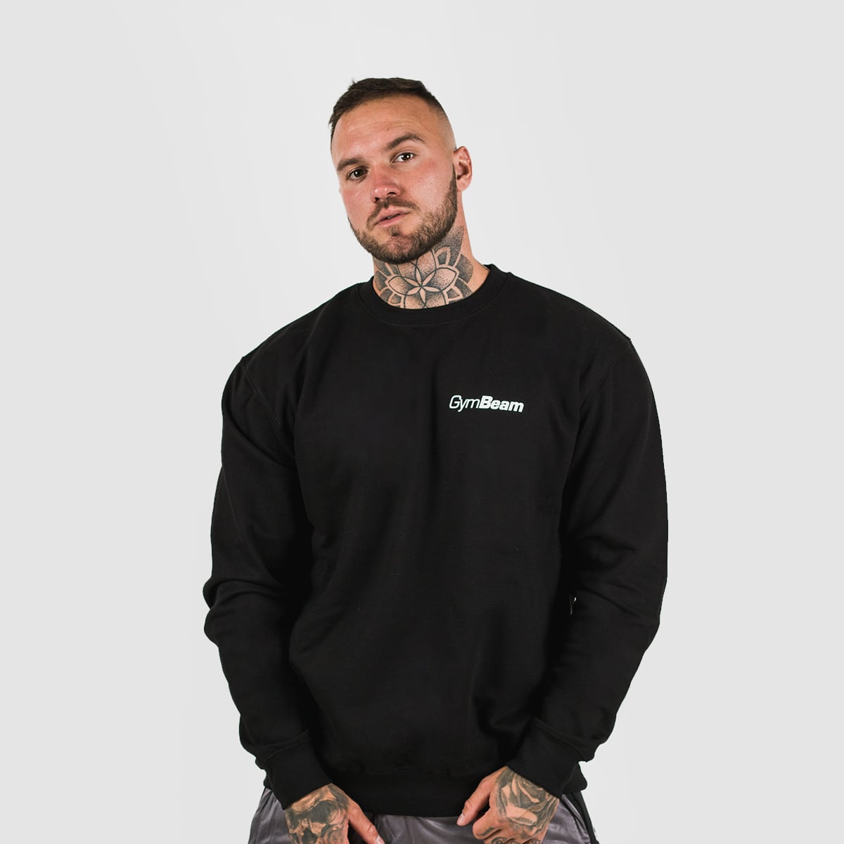 PRO Sweatshirt in Black - GymBeam