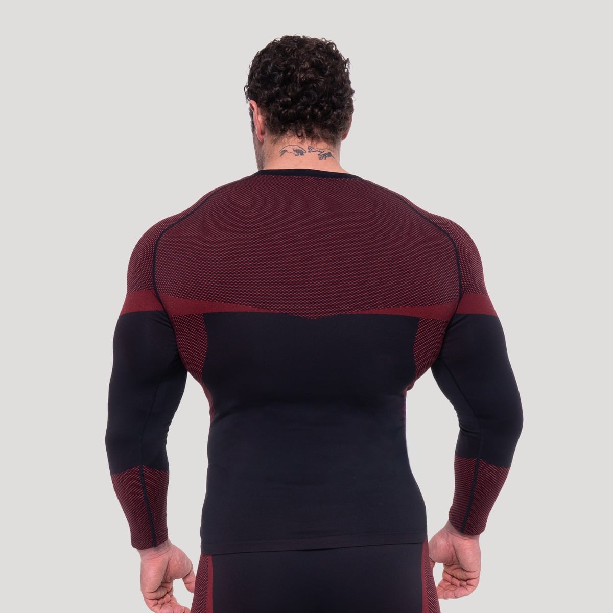 OG1 Seamless Long Sleeve in Black/Red - GymBeam