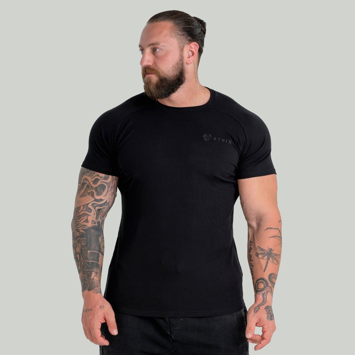 Ribbed T-Shirt in Black - STRIX