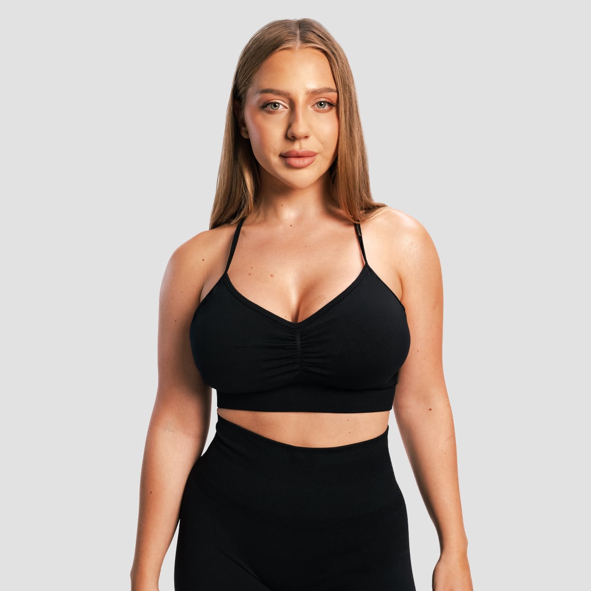 Sculpt Seemless Sport-BH in Black - GymBeam
