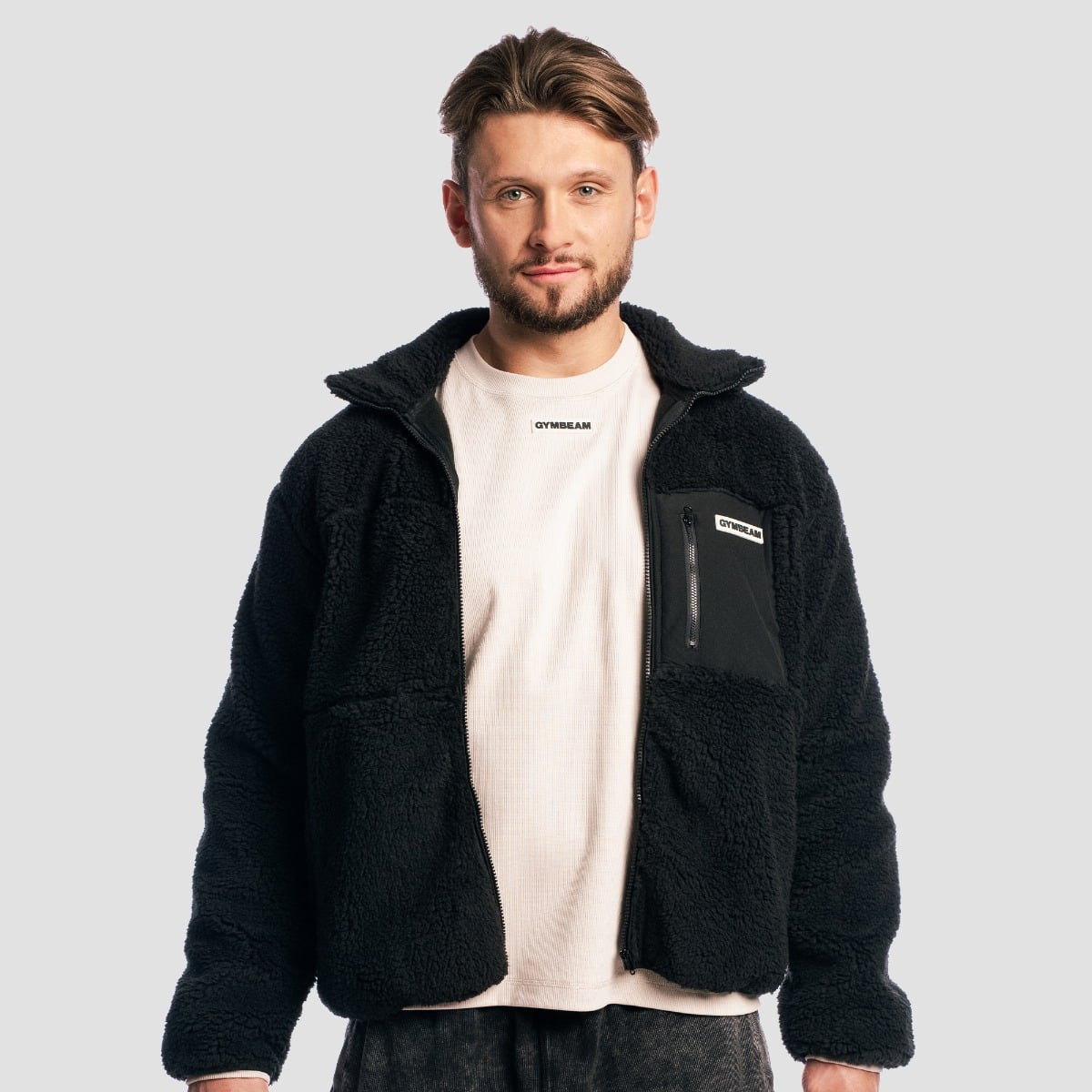 Sherpa Jacke in Black - GymBeam