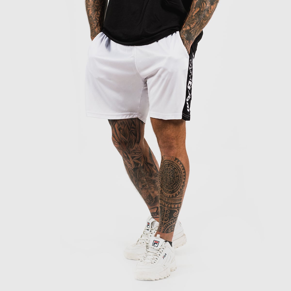 Shorts Vertical in White - GymBeam