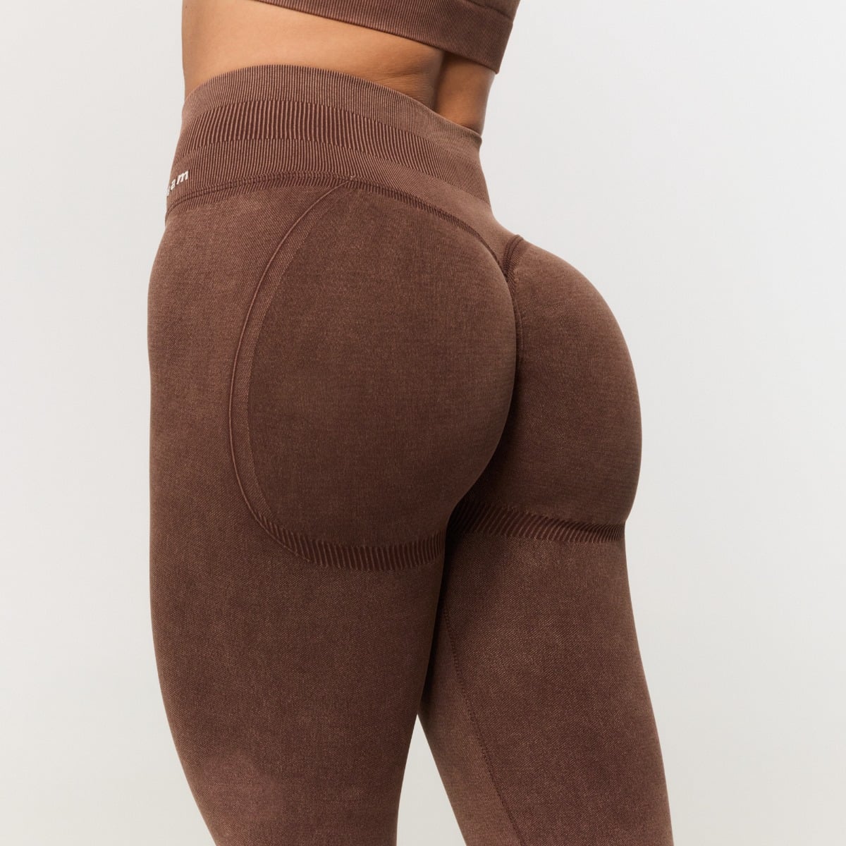 Fierce Seamless Pants für Frauen in Brown - GymBeam