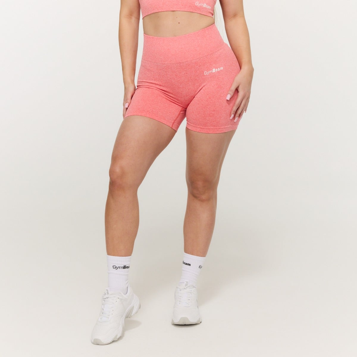 FLO Shorts für Frauen in Coral - GymBeam