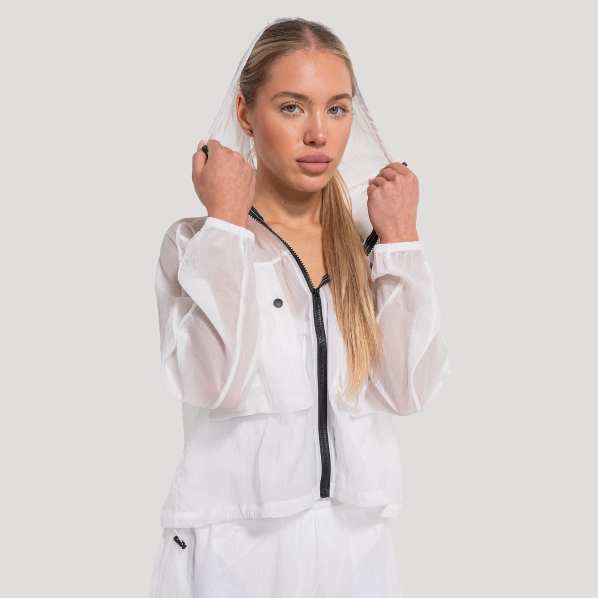 Flow Jacke für Frauen in White – GymBeam