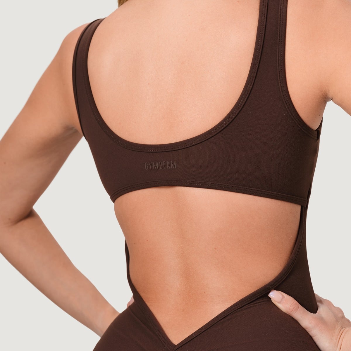 NEO Jumpsuit für Frauen in Mocha - GymBeam