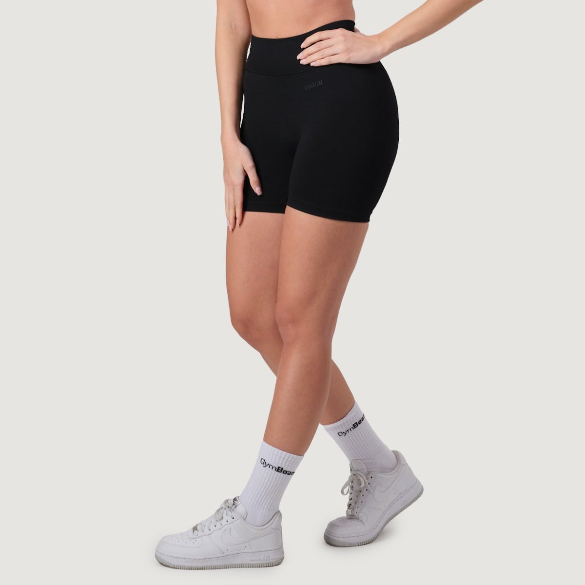 NEO Seamless Shorts für Frauen in Black - GymBeam