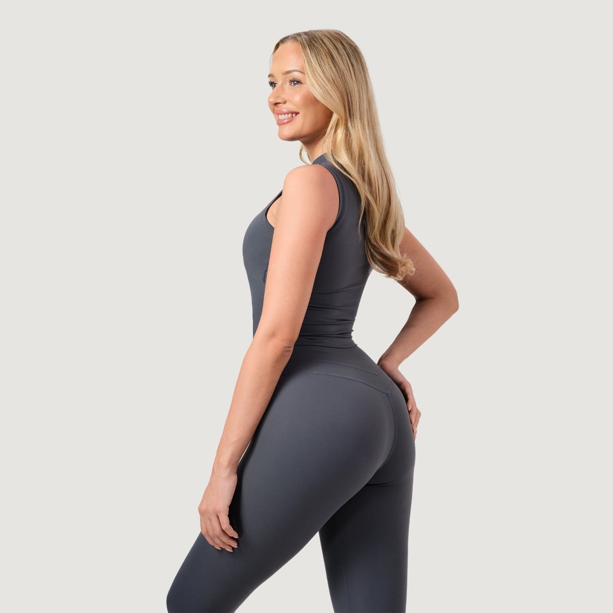 NEO Turtleneck-Top für Frauen in Iron - GymBeam