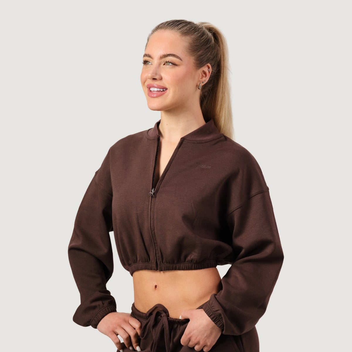 NEO Zip-Up Sweatshirt für Frauen in Mocha - GymBeam