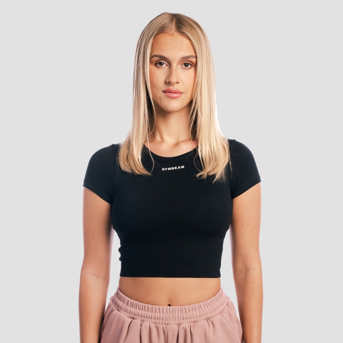 Aura Cropped T-Shirt für Frauen in Black – GymBeam