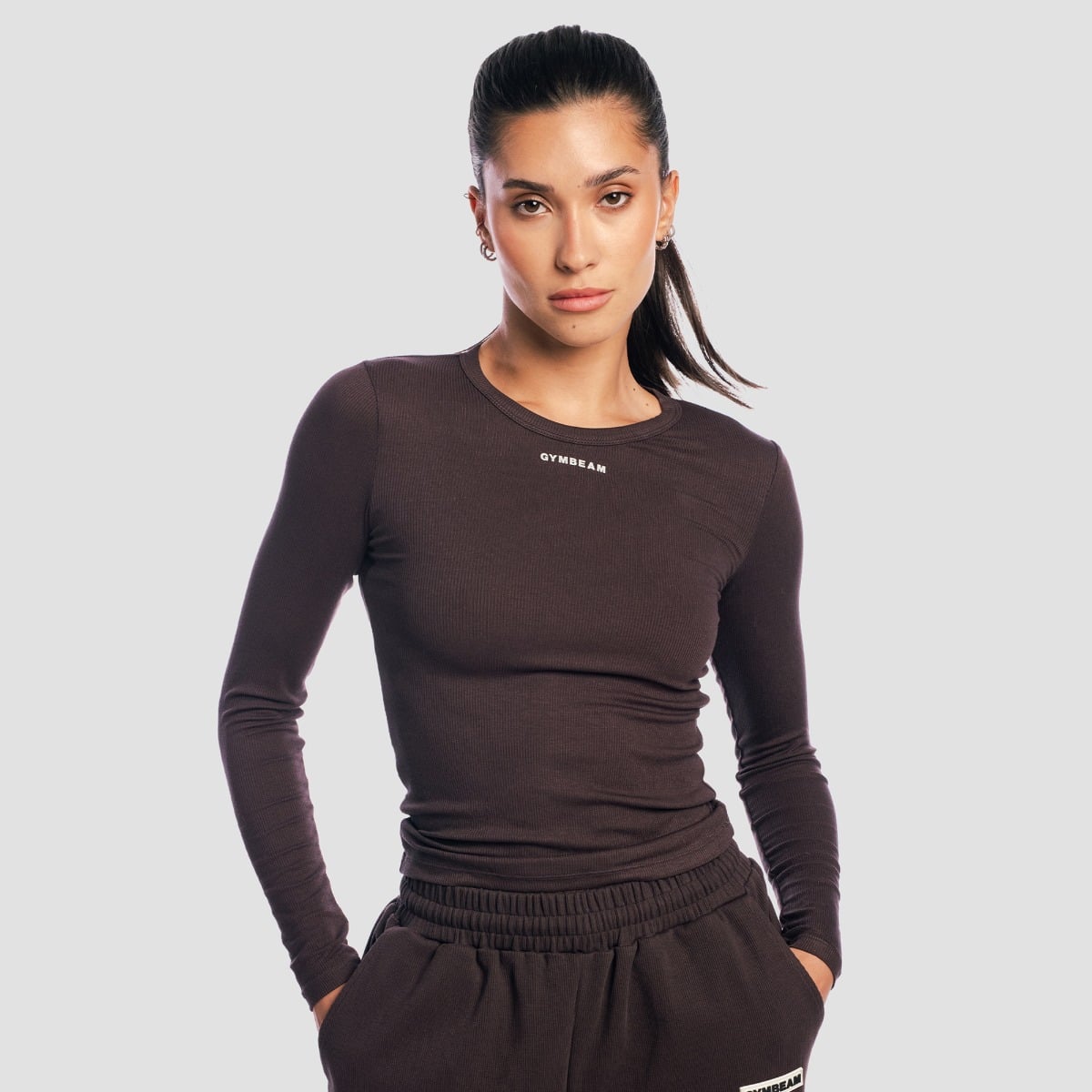 Aura Langarm Shirt für Frauen in Tee Brown - GymBeam