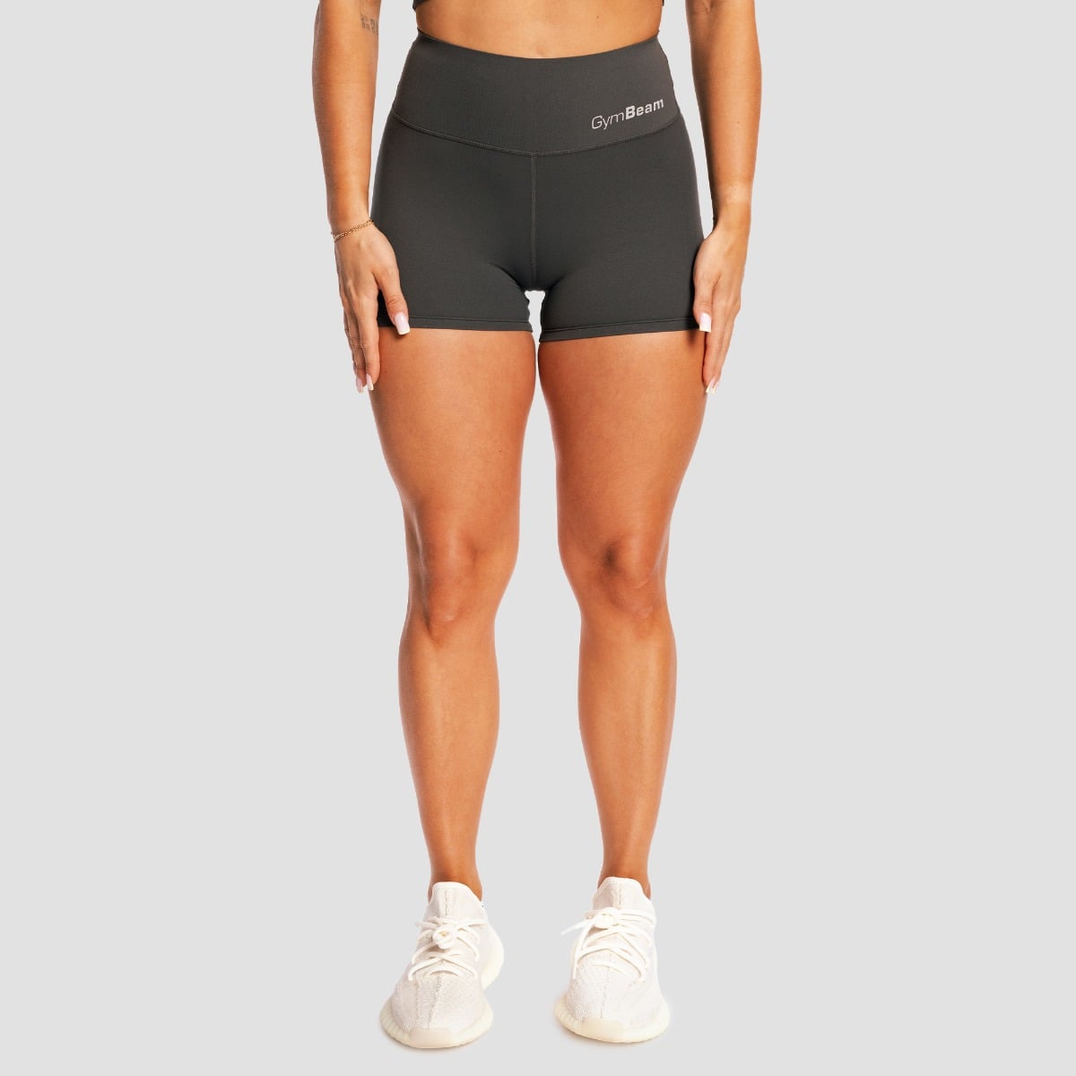 BEAT Shorts für Frauen in Charcoal - GymBeam