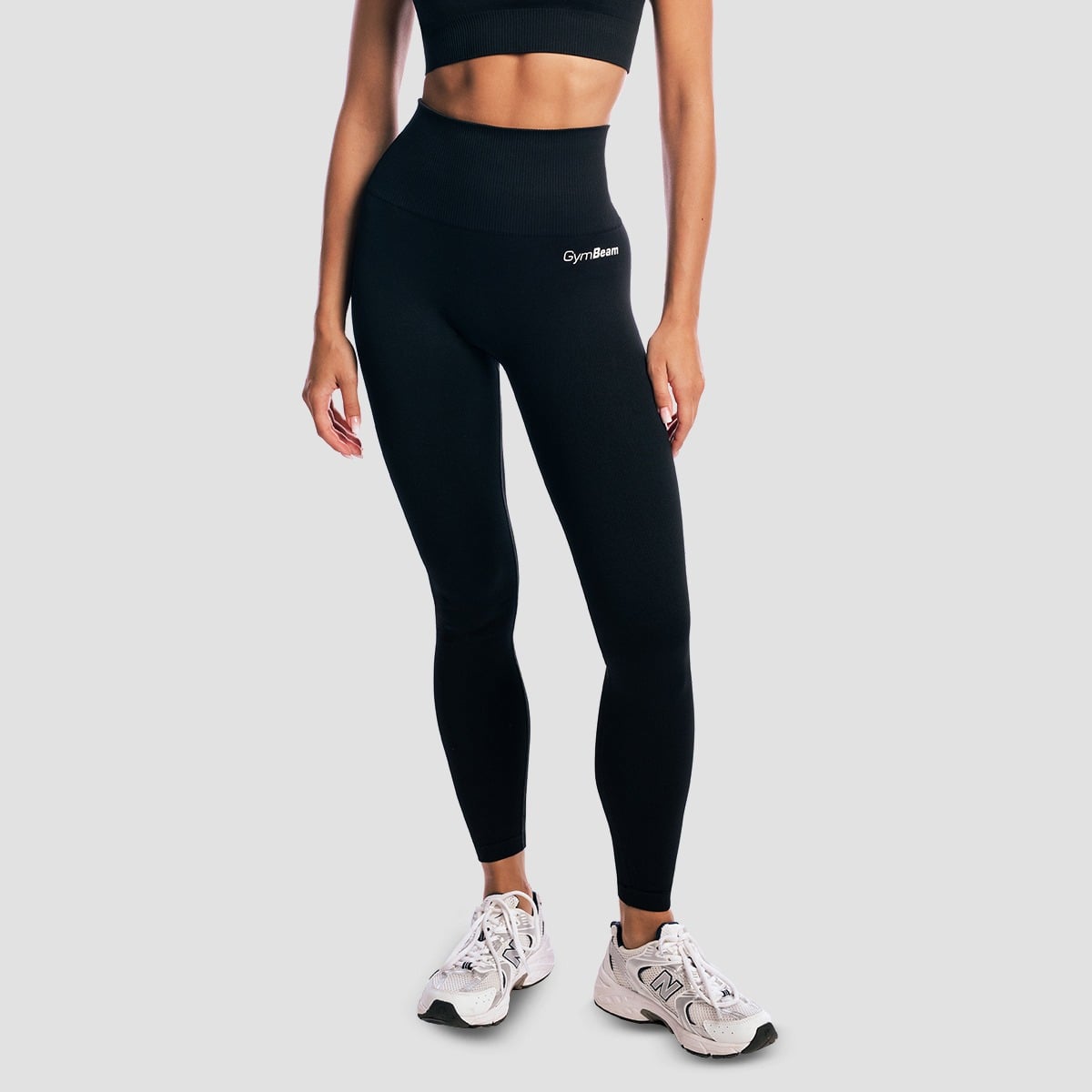 GymBabe Leggings für Frauen in Black - GymBeam